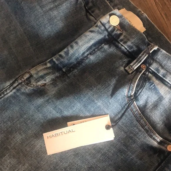 NWT Habitual Jean Shorts - Picture 2 of 10